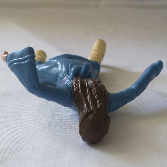 The Last Airbender Katara Figure Cake Topper McDonalds 2010 Mini Figurine PVC - Picture 8 of 12